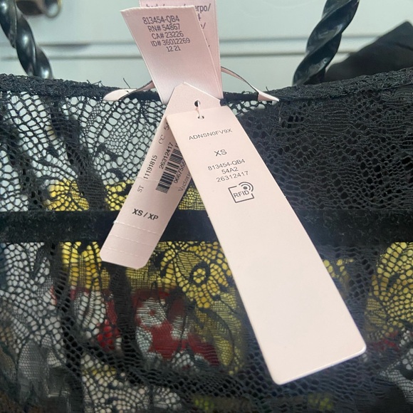 Victoria’s Secret Black Lace Button Up Cardigan Top - Picture 3 of 4